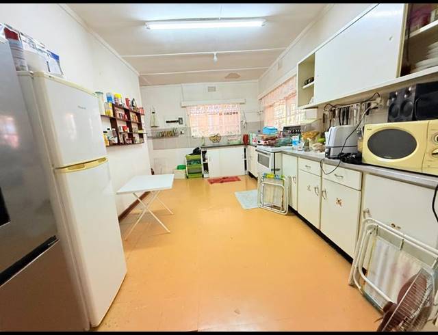 4 BEDROOM HOUSE FOR SALE IN VANDERBIJLPARK CE 3